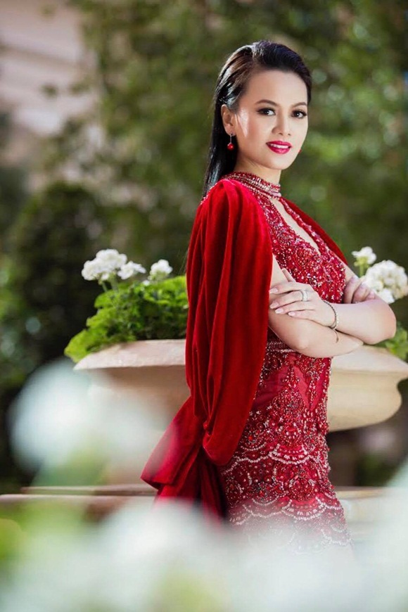 Ngắm vẻ đẹp trẻ trung của Hoa hậu Thanh Hương