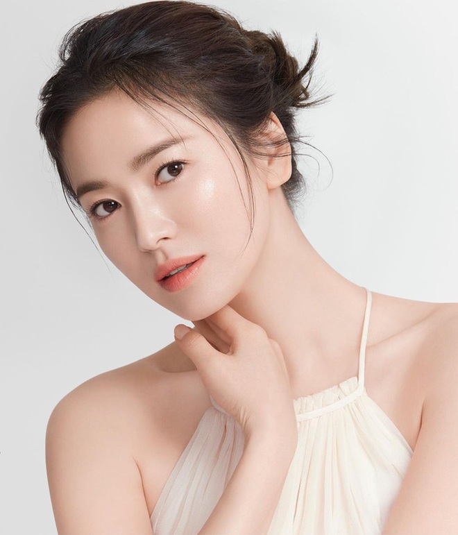 Bí quyết trẻ đẹp của nữ thần Song Hye Kyo