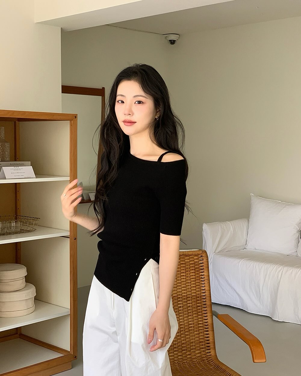 10 set đồ đen trắng đơn giản nhưng đẹp ‘đỉnh chóp’