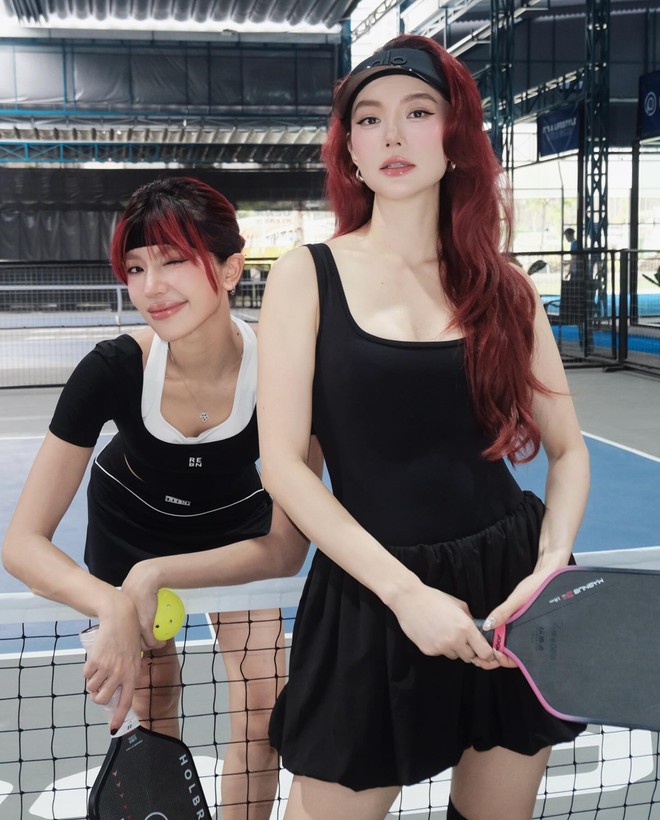 Ngắm loạt ảnh Minh Hằng ra sân pickleball