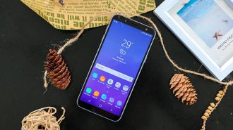 Điện thoại Samsung Galaxy J6 Lavender có gì hấp dẫn?